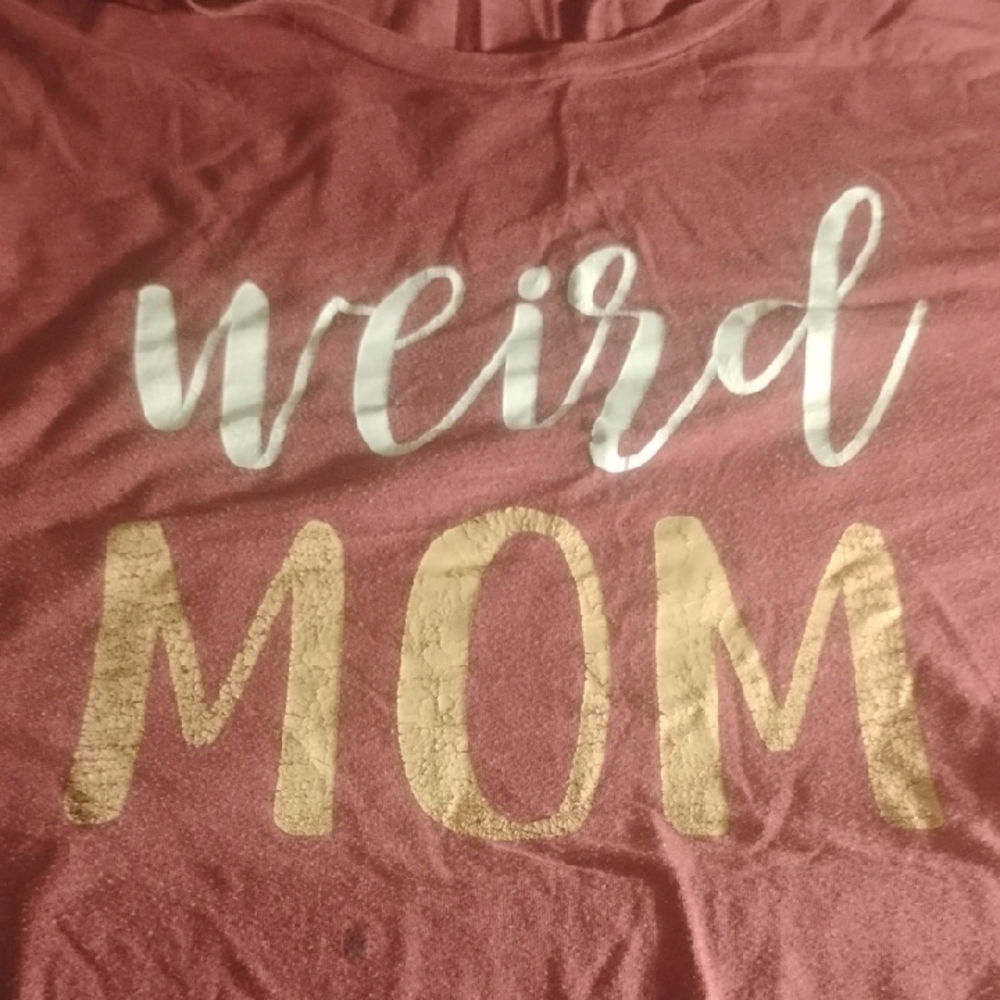 'Weird Mom' Graphic Tee - Reddish Pink